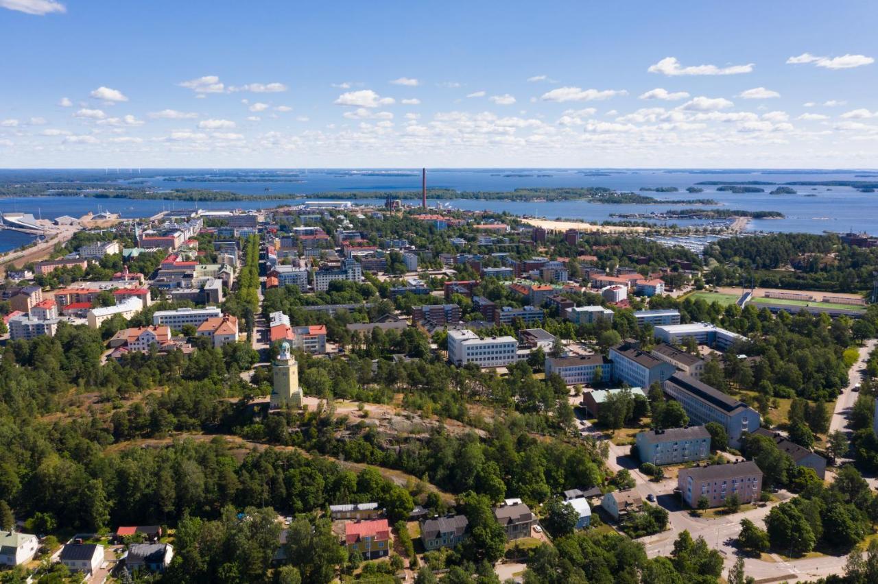Ilona Apartments -"Home Away From Home" Kotka Exterior photo
